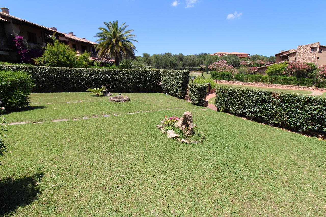 Appartamenti Residence Vela Blu Golfo Aranci マリネッラ エクステリア 写真
